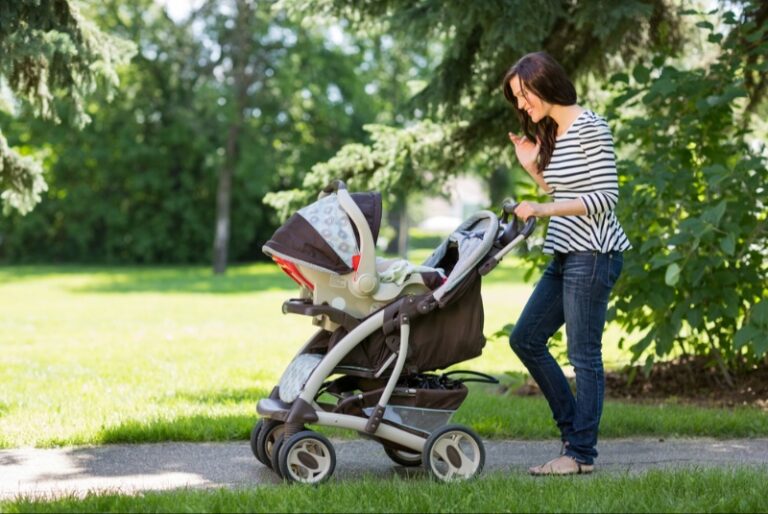 Essential Guide to Choosing a Baby Stroller