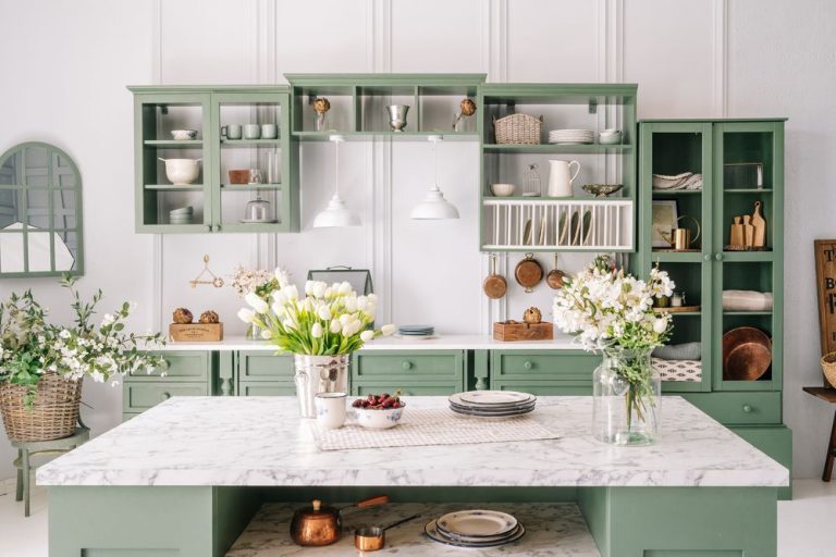 How to Remodel Your Kitchen Without Overspending