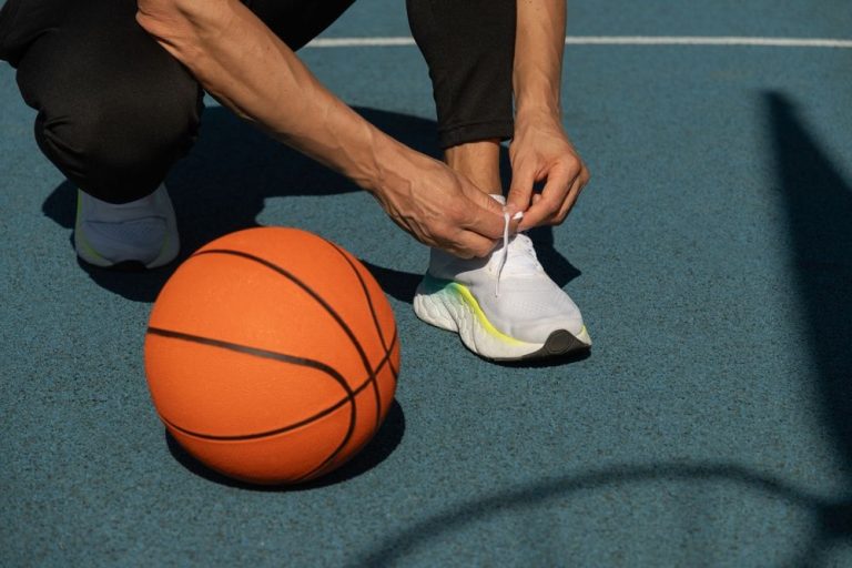 Top Features to Look for in Basketball Shoes